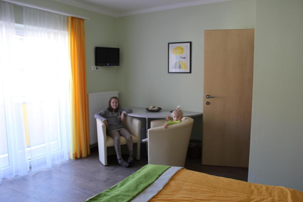 Gasthof Zum Mohrn Oberwoelz Stadt Екстериор снимка